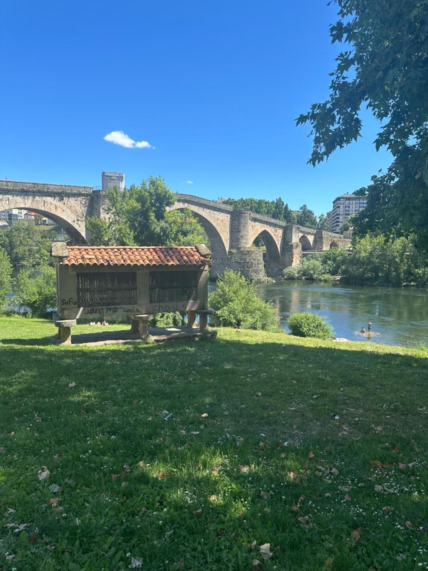 Apartamento Puente Romano Ourense Buitenkant foto
